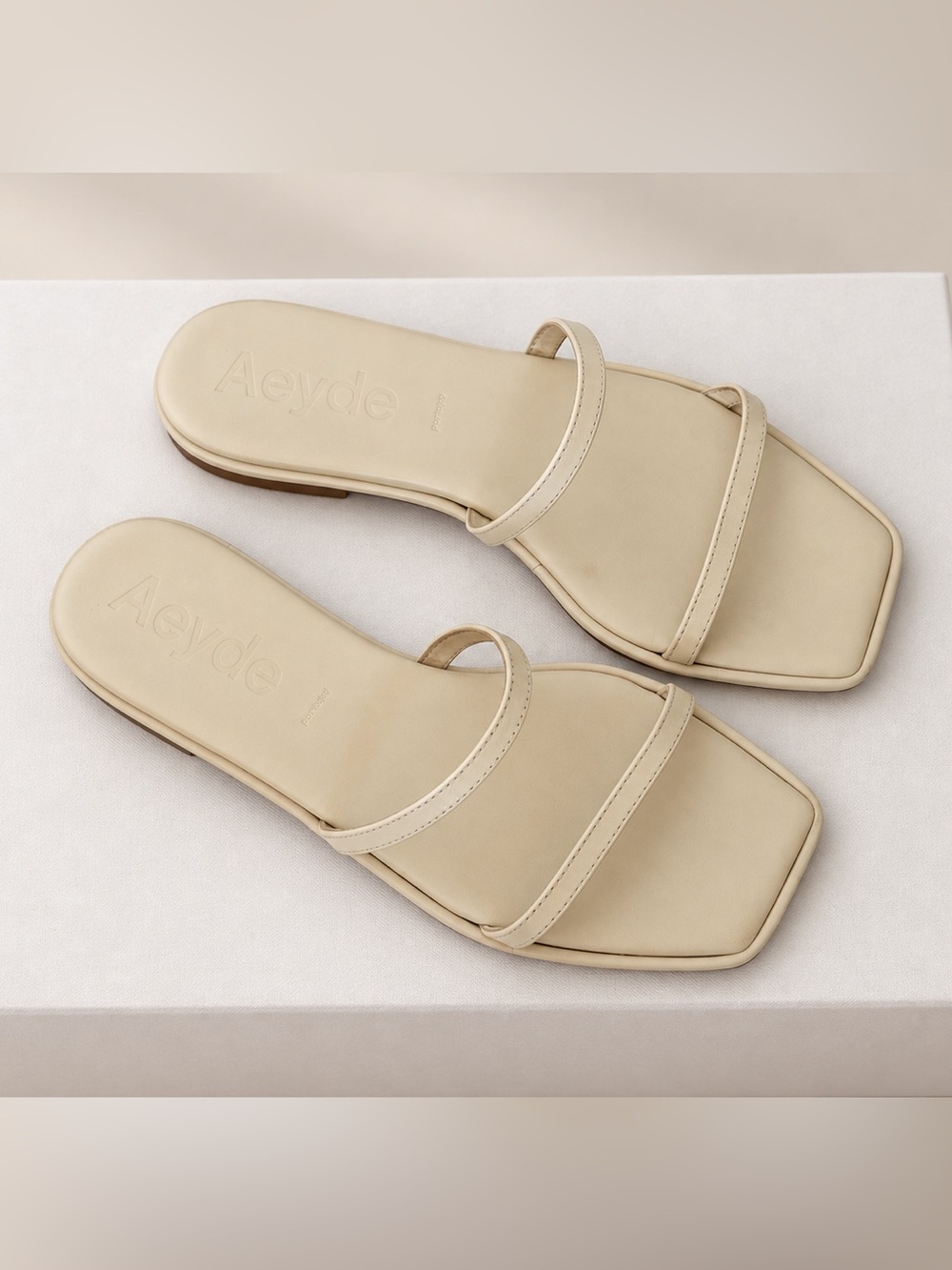 Aeyde Maggie Cream Nappa Leather Square Toe Sandals EU 36
